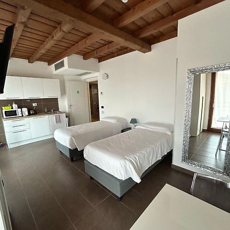 Bes Residence Bergamo Polaresco Esterno foto