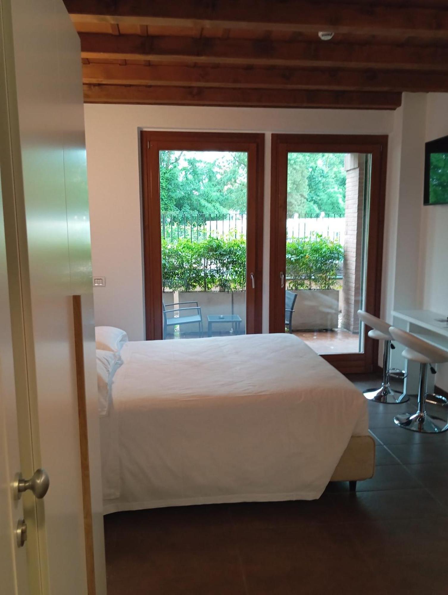 Bes Residence Bergamo Polaresco Esterno foto